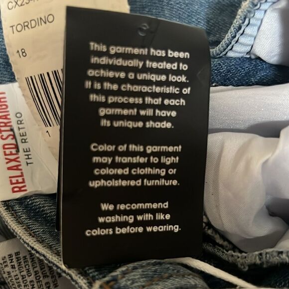 🆕Celebrity Pink TORDINO Women's Hi-Rise Relaxed Straight Leg Jeans size 18 - Picture 7 of 10